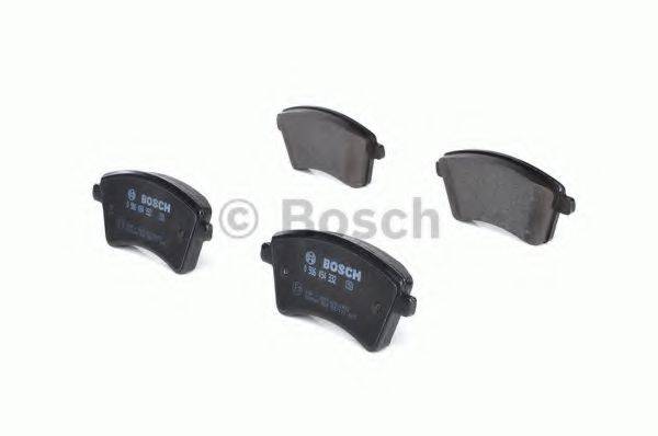 BOSCH 0986494332 Комплект гальмівних колодок, дискове гальмо